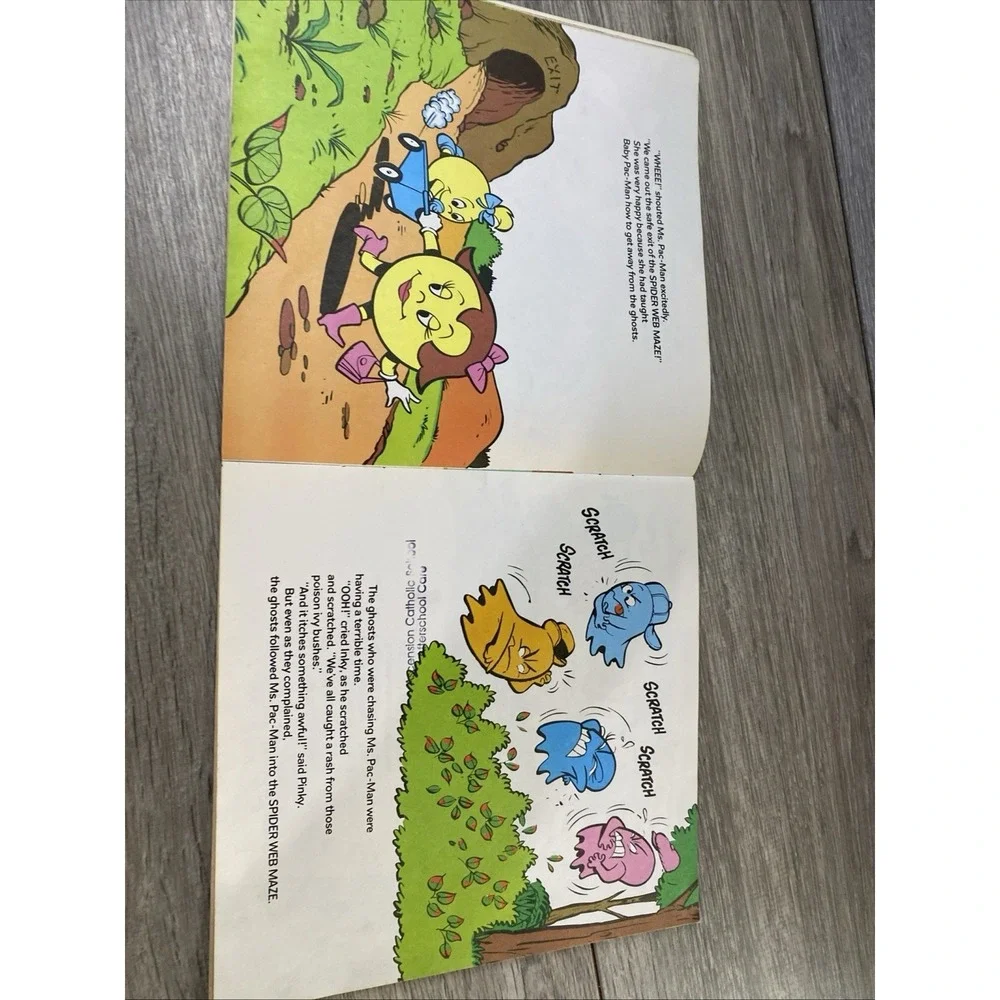 Golden Ms. Pac-Man's Prize Pupil Childrens OS Yellow‎ Good 1983 Vintage Book